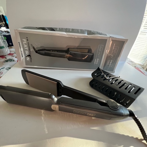 INFINITIPRO BY CONAIR Tourmaline Ceramic Flat Iron, 2-inch - Picture 2 of 4